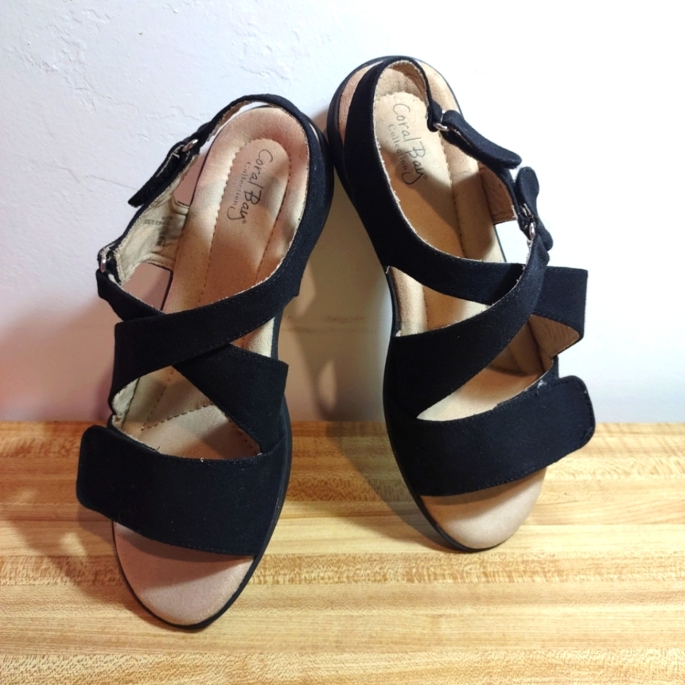 Coral Bay Collection Black Strappy Textile Sandals Comfy Cushioned Size 7.5M